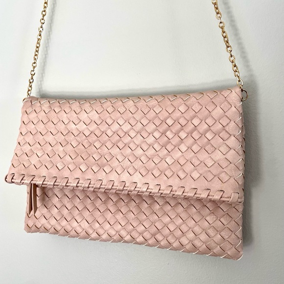 Urban Expressions Handbags - Urban Expressions clutch/shoulder bag in pale pink /dusty rose with gold accents